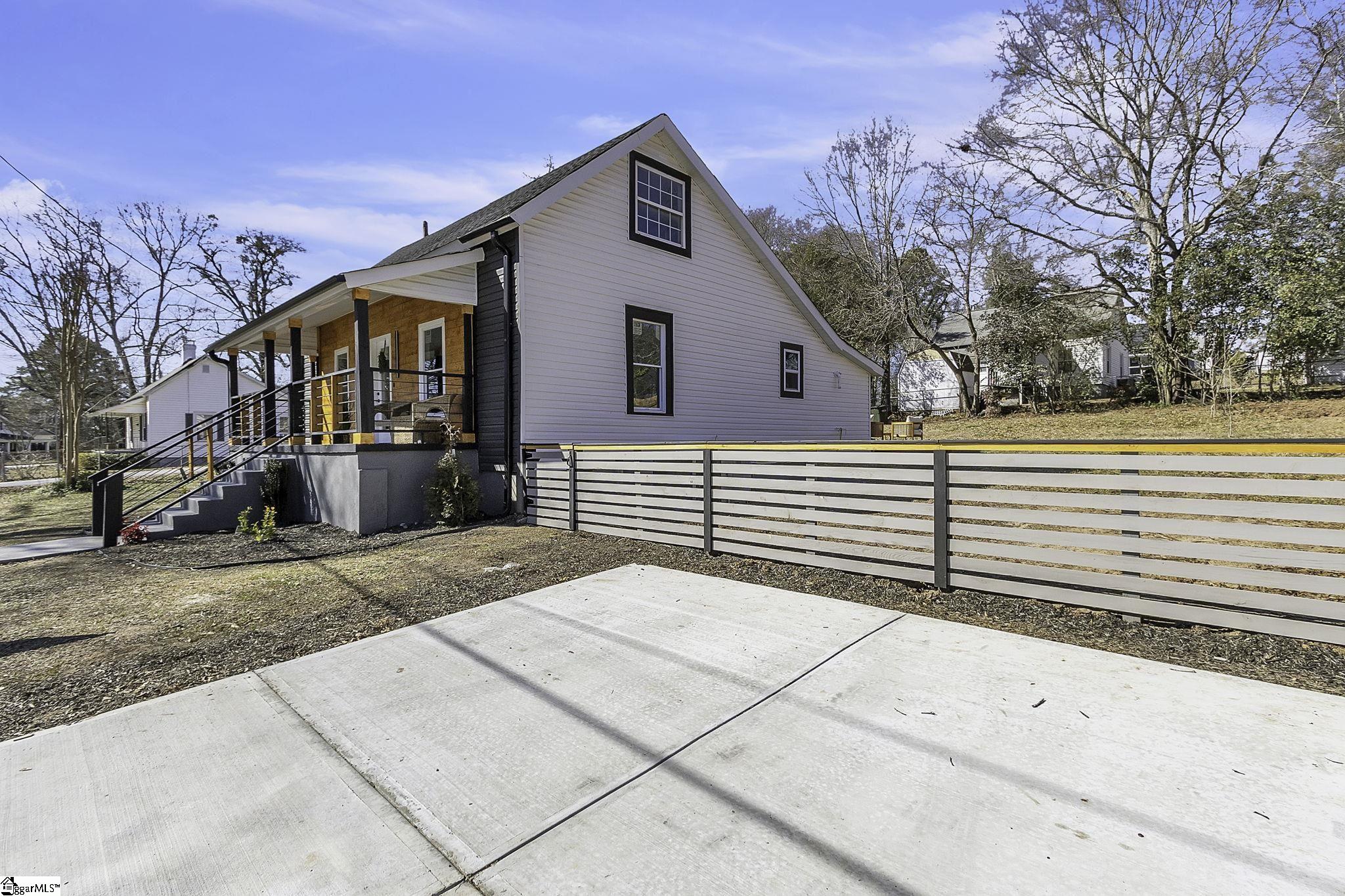 201 Front Street Easley, SC 29640 - Photo 24 of 27 Gallery Image 24