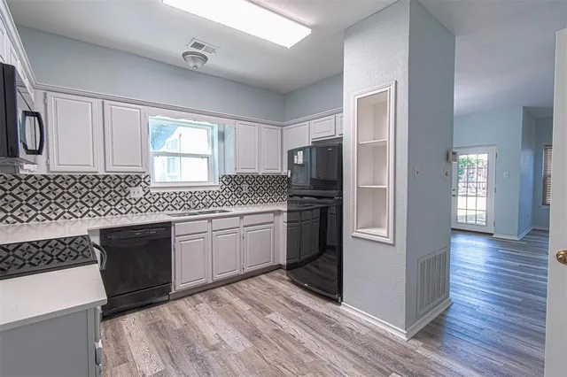 $439,900 | 1508 Bennington Court, Grapevine, TX 76051