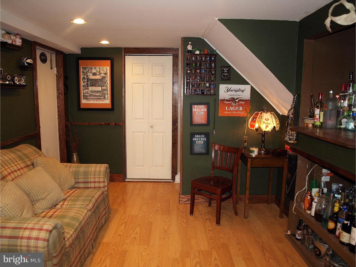 25 Russell Road Willow Grove, PA 19090 - Photo 13 of 21 Gallery Image 13