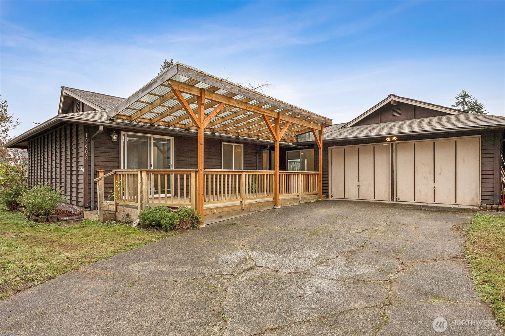 16608 127th Avenue Southeast Renton, WA 98058 - Photo 1 of 18 Gallery Image 1