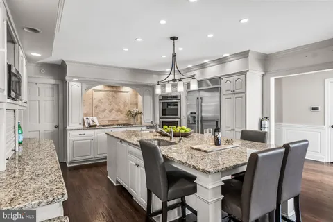 $2,795,000 | 9 Deerfield Terrace, Moorestown, NJ 08057