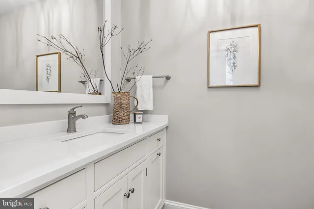 $2,795,000 | 9 Deerfield Terrace, Moorestown, NJ 08057