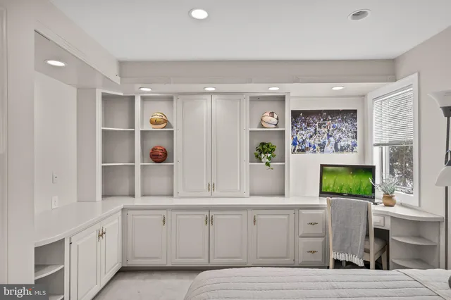 $2,795,000 | 9 Deerfield Terrace, Moorestown, NJ 08057