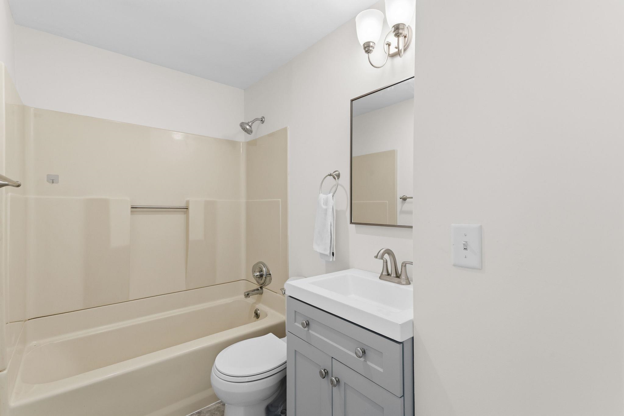 87 St Marie Street Manchester, NH 03102 - Photo 22 of 50