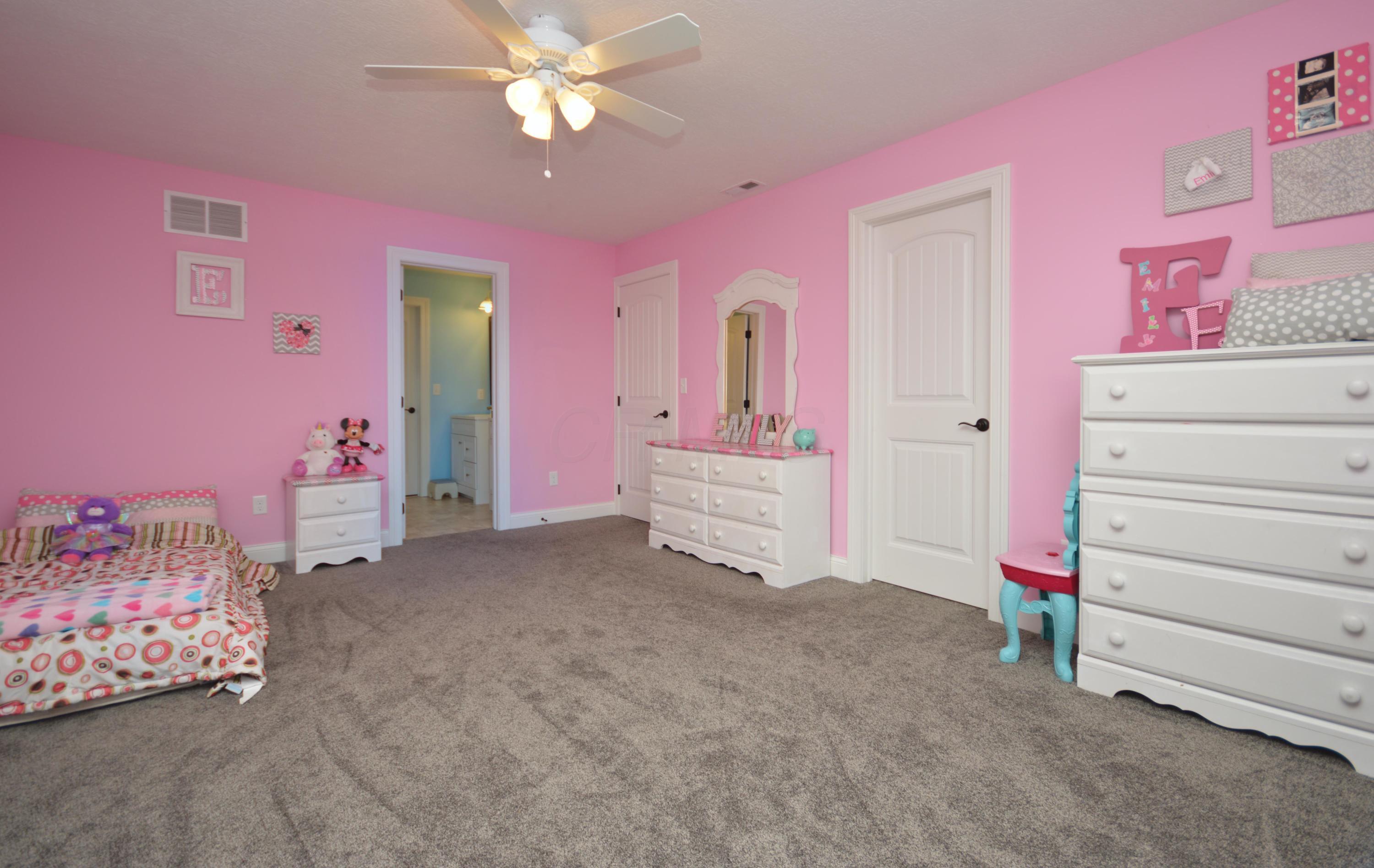 8159 Morris Road Hilliard, OH 43026 - Photo 29 of 32 Gallery Image 29