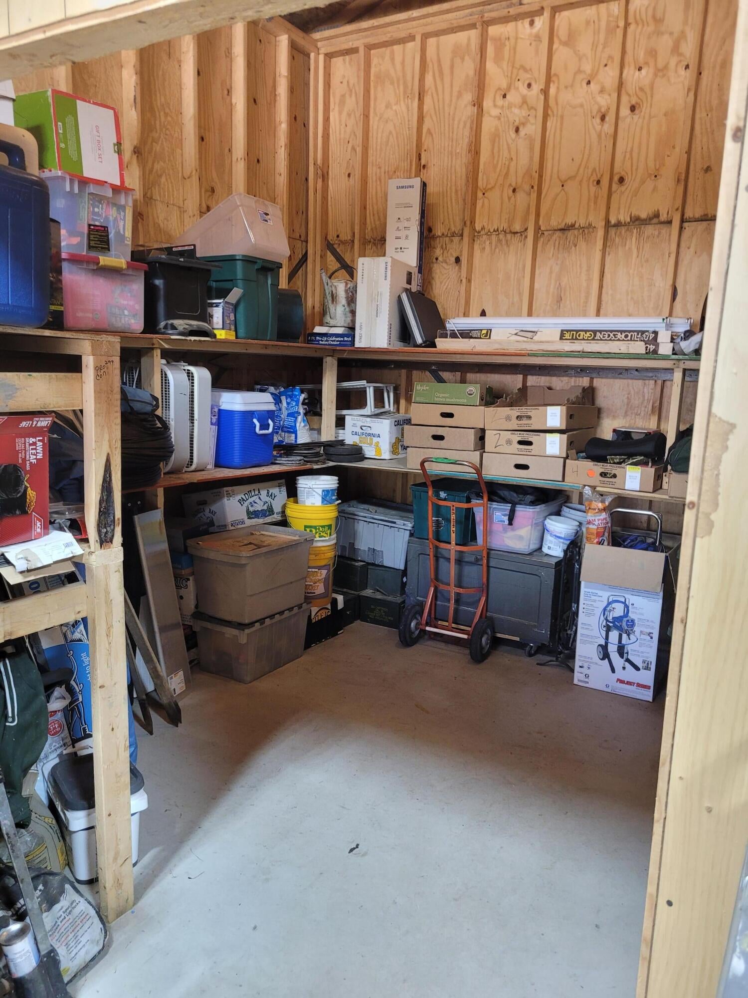 7601 Lovells Road Grayling, MI 49738 - Photo 17 of 43 Gallery Image 17