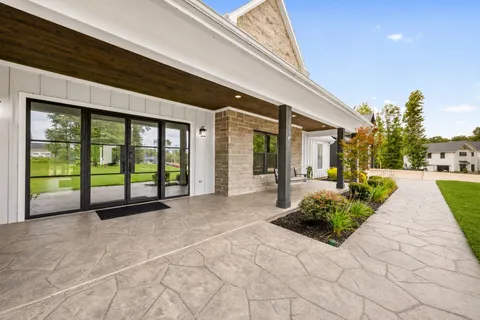 $2,250,000 | 151 Quiet Springs Trail, Willis, TX 77378