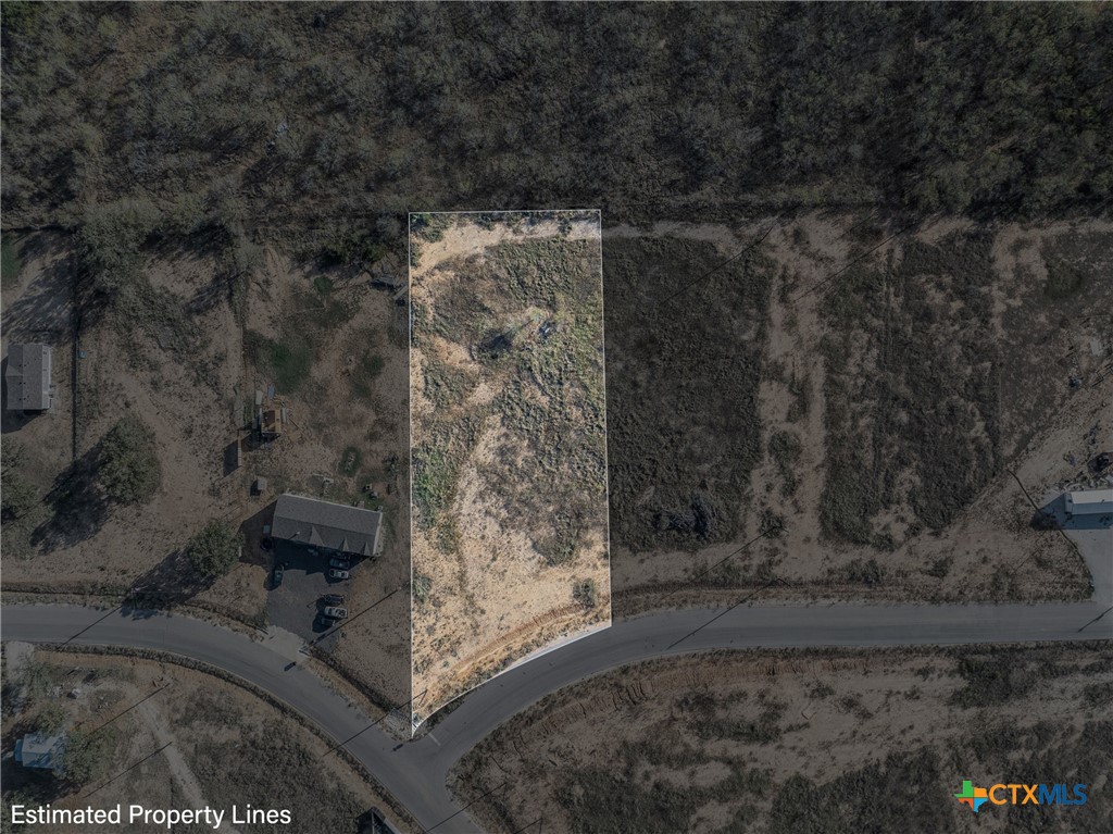 105 Sly St Dale Dale, TX 78616 - Photo 2 of 16 a view of pathway