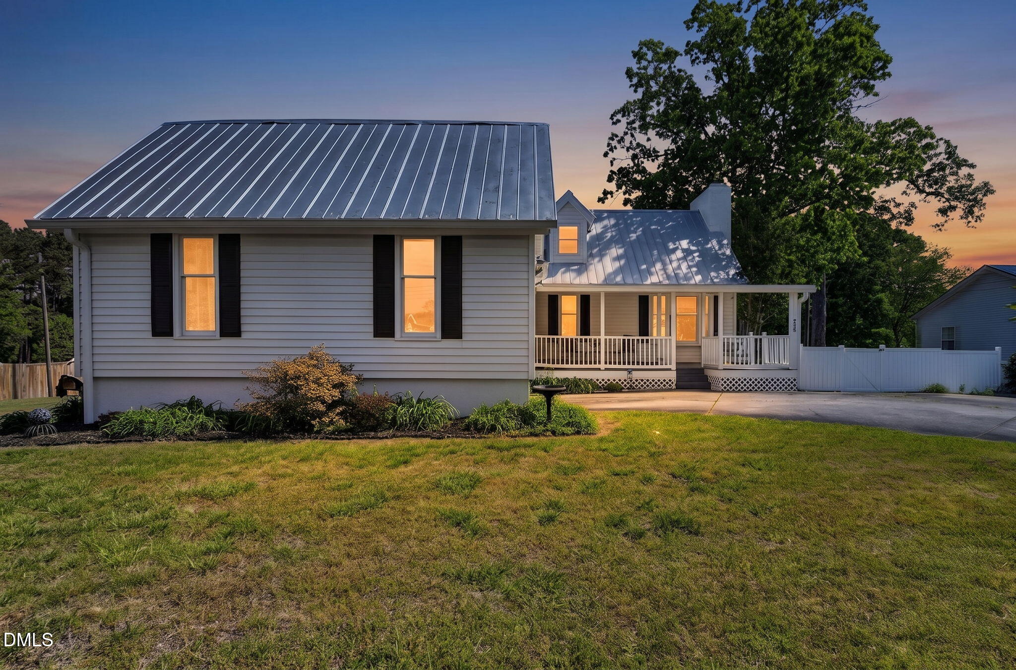 306 18th Street - Twighlight