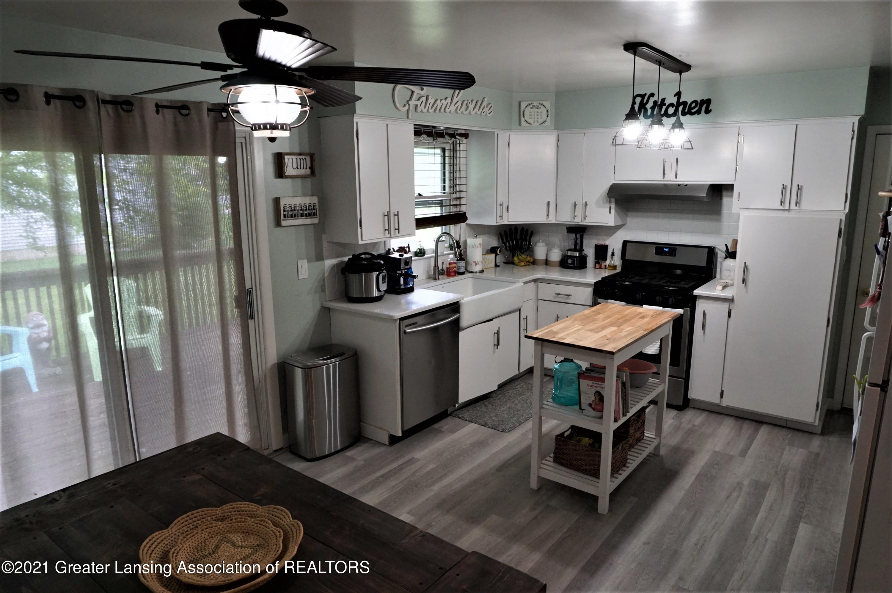 1581 Sherbrook Road Lansing, MI 48906 - Photo 6 of 15 Sherbrook 6