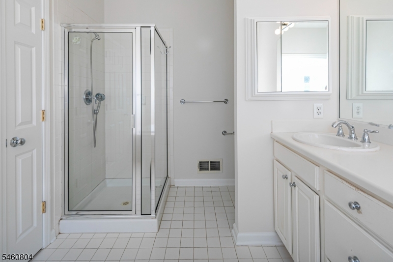 6 Ironwood Road Skillman, NJ 08558 - Photo 21 of 28 Gallery Image 21