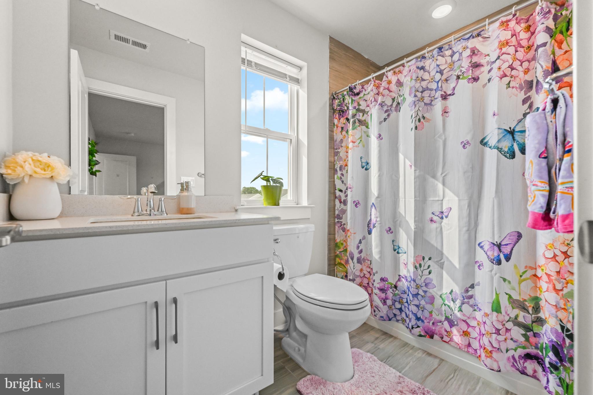 430 South Cedar Street Spring City, PA 19475 - Photo 26 of 42 second ensuite bath