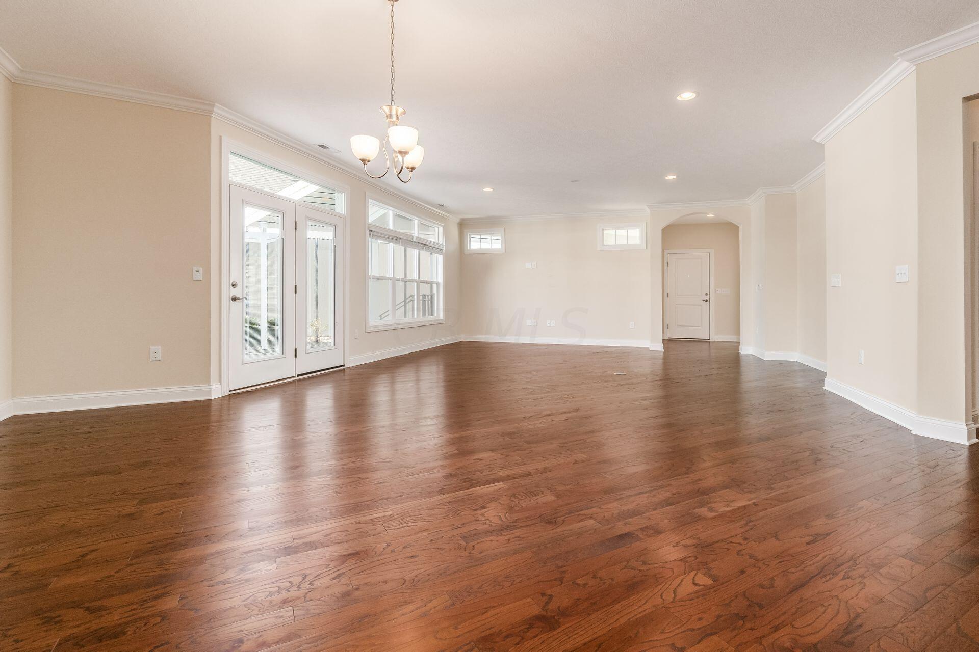 6792 Morningstar Loop Westerville, OH 43082 - Photo 4 of 36 Great Room