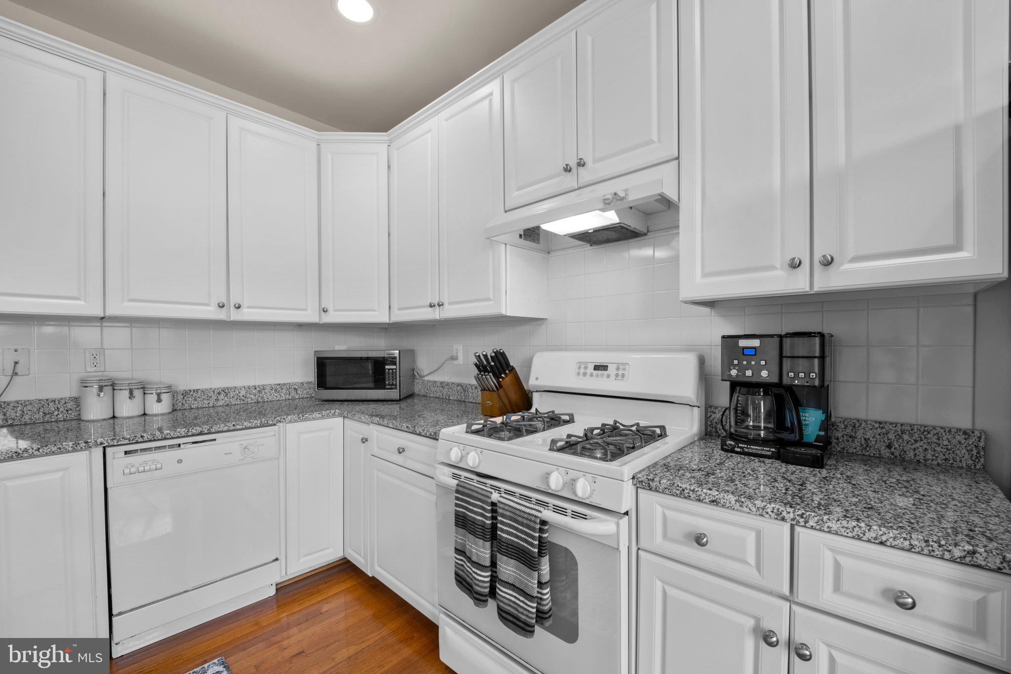 2524 Blueridge Avenue Silver Spring, MD 20902 - Photo 12 of 50