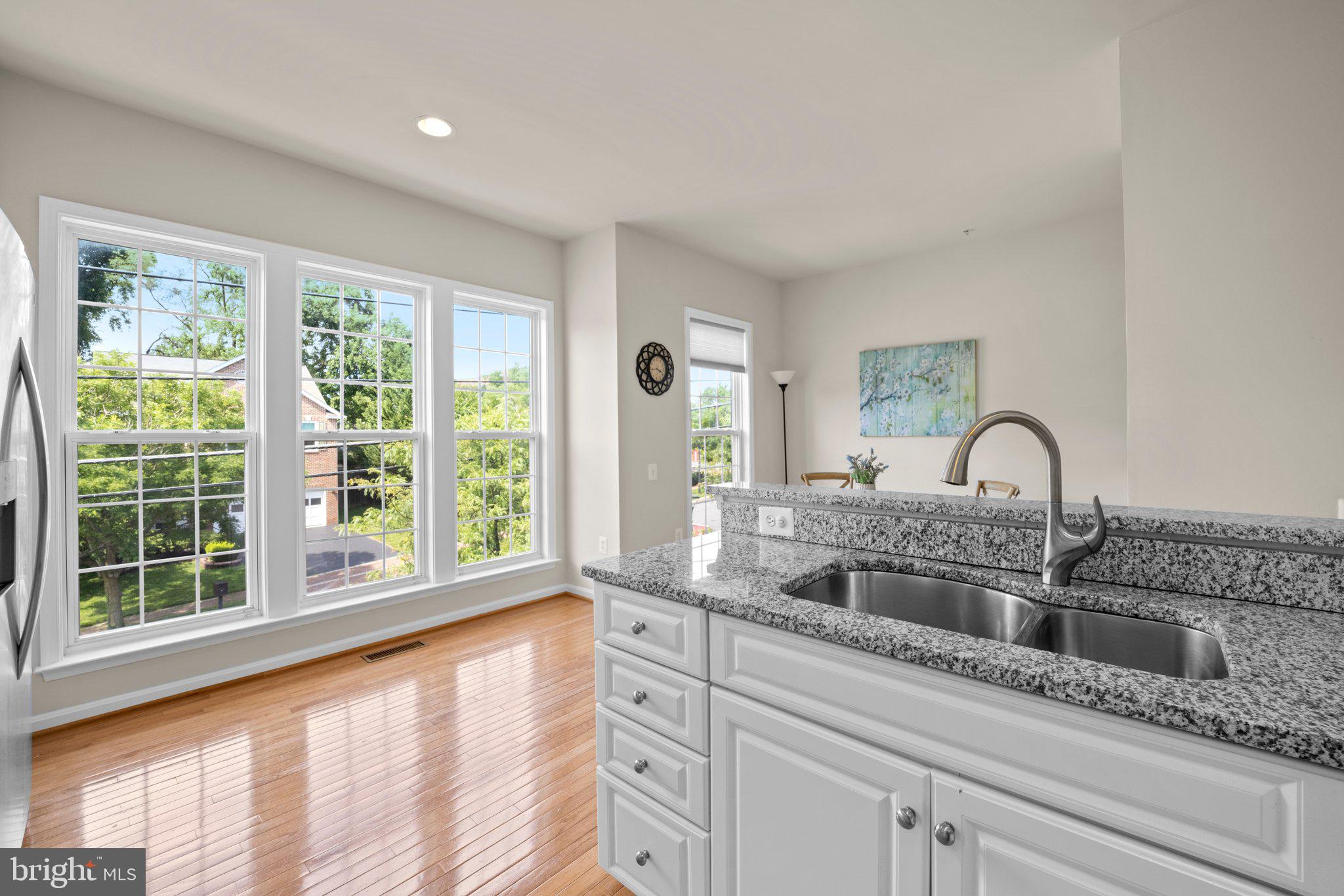 2524 Blueridge Avenue Silver Spring, MD 20902 - Photo 14 of 50