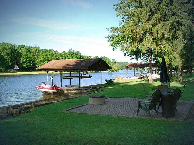 141 Stony Lake Road Friedens, PA 15541 - Photo 4 of 21 Gallery Image 4
