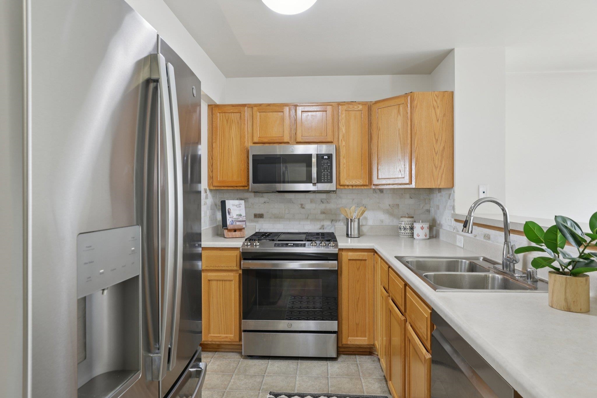 3744 Mammoth Trail Madison, WI 53719 - Photo 13 of 33