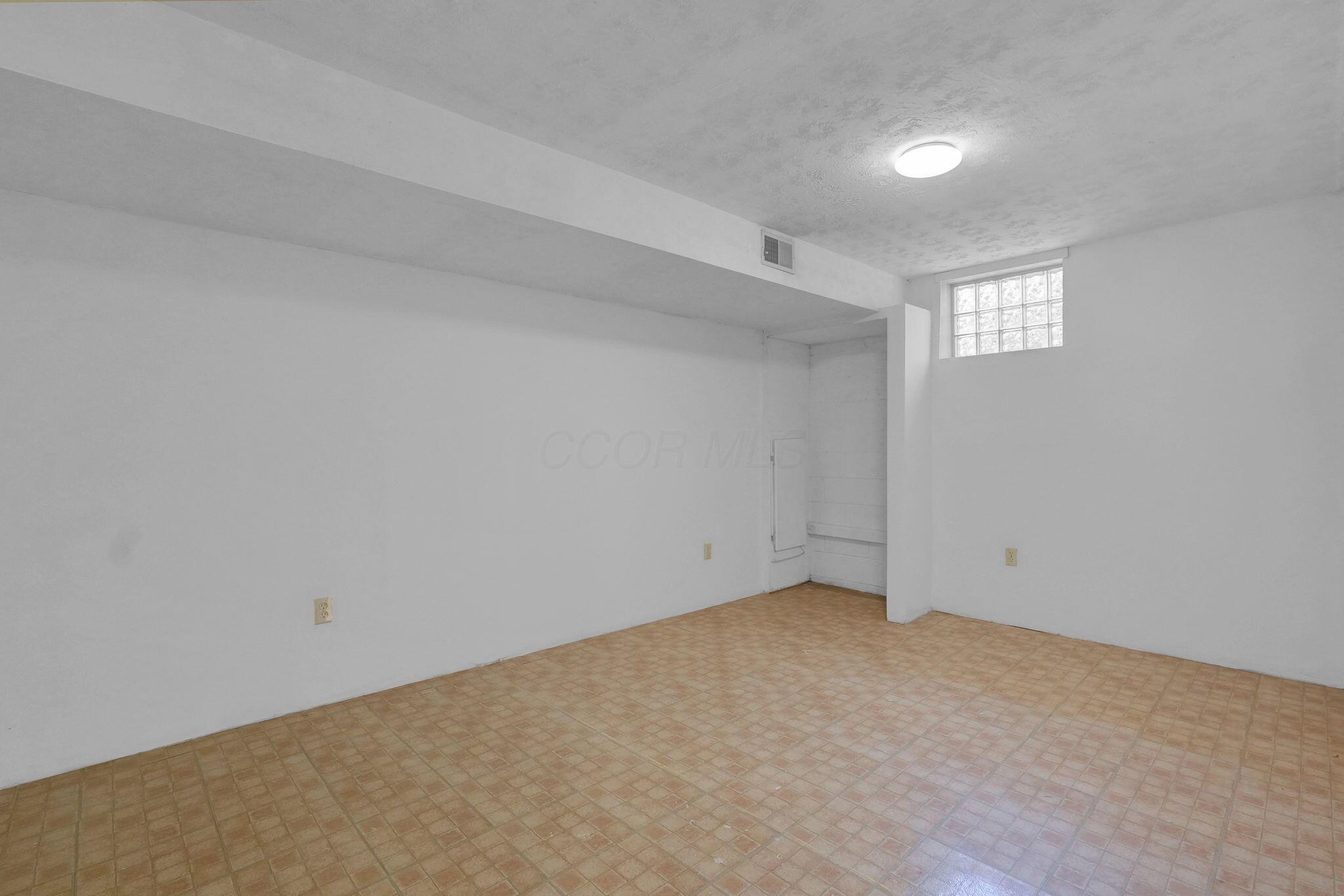 1270 Francisco Road Columbus, OH 43220 - Photo 32 of 36 32-web-or-mls-1270-francisco-rd