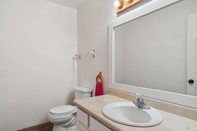 $489,000 | 1171 North Bush Street, Ukiah, CA 95482