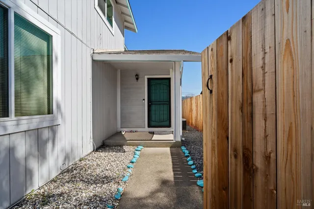 $489,000 | 1171 North Bush Street, Ukiah, CA 95482