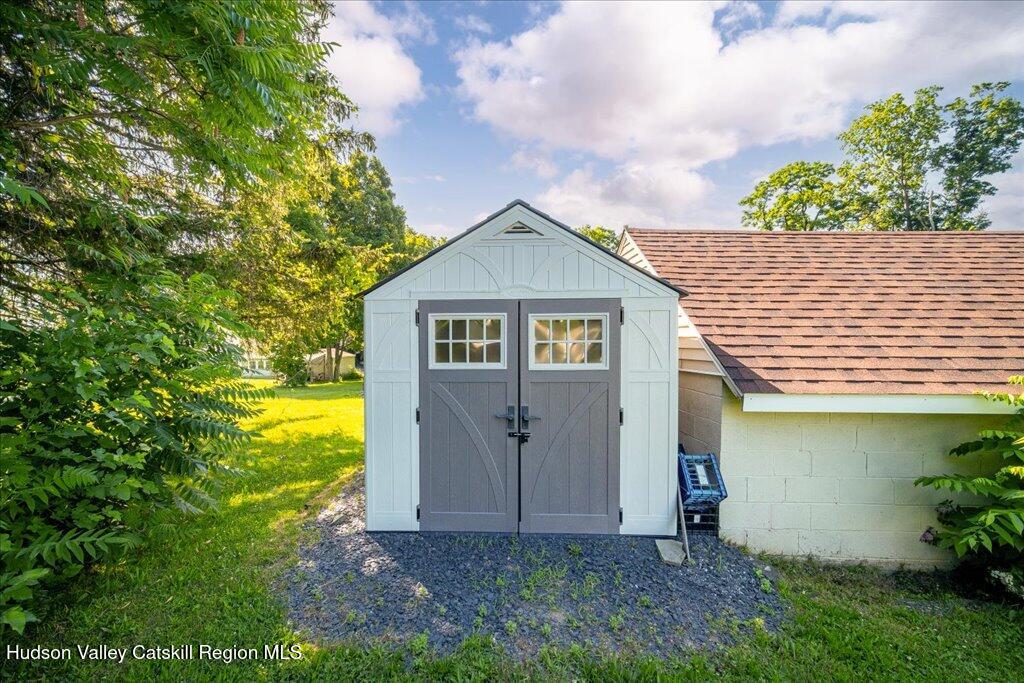 466 New Paltz Road Highland, NY 12528 - Photo 31 of 40 33-k (2)