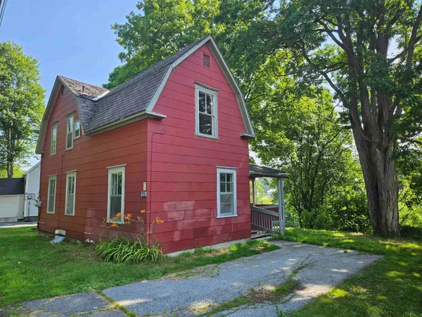 $129,900 | 71 River Side Avenue, Lisbon, NH 03585