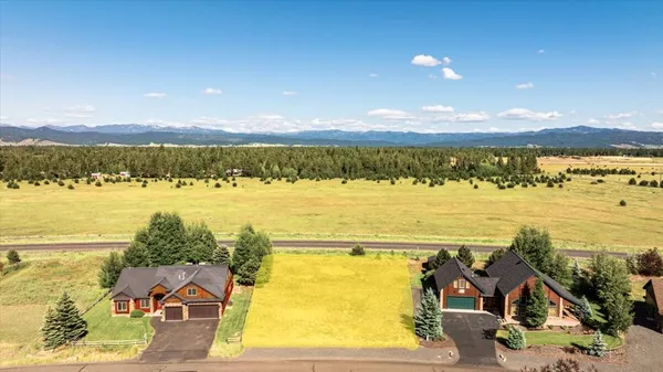 $179,000 | 13132 Hawks Bay Road, Unit 17, Donnelly, ID 83615