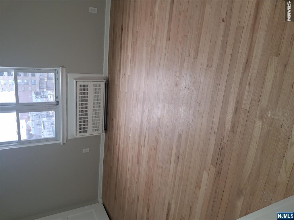 445 Main Street Fort Lee, NJ 07024 - Photo 7 of 8