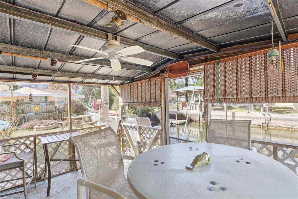 5527 Darlene Street Weeki Wachee, FL 34607 - Photo 38 of 79
