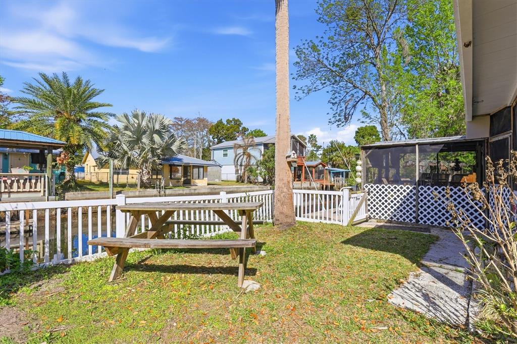 5527 Darlene Street Weeki Wachee, FL 34607 - Photo 43 of 79