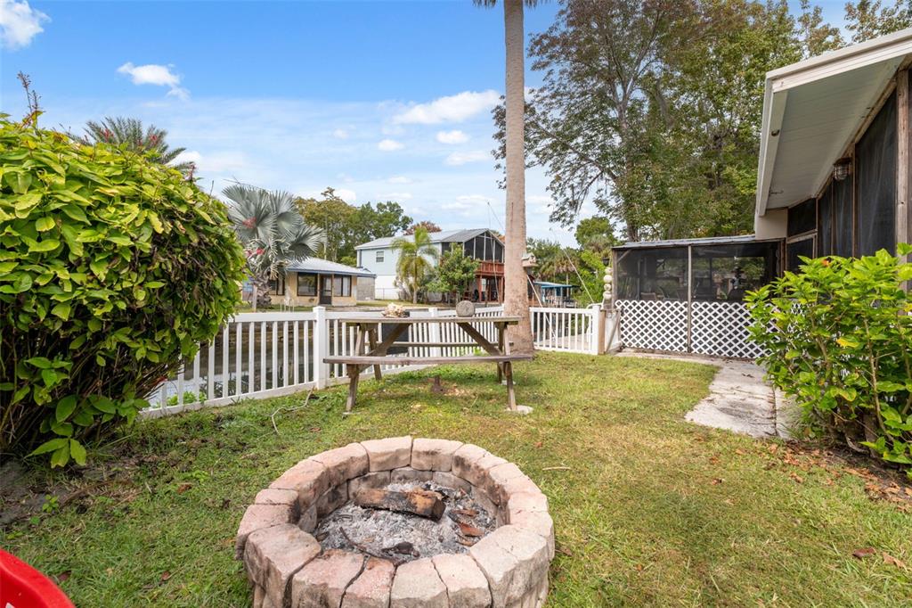 5527 Darlene Street Weeki Wachee, FL 34607 - Photo 77 of 79