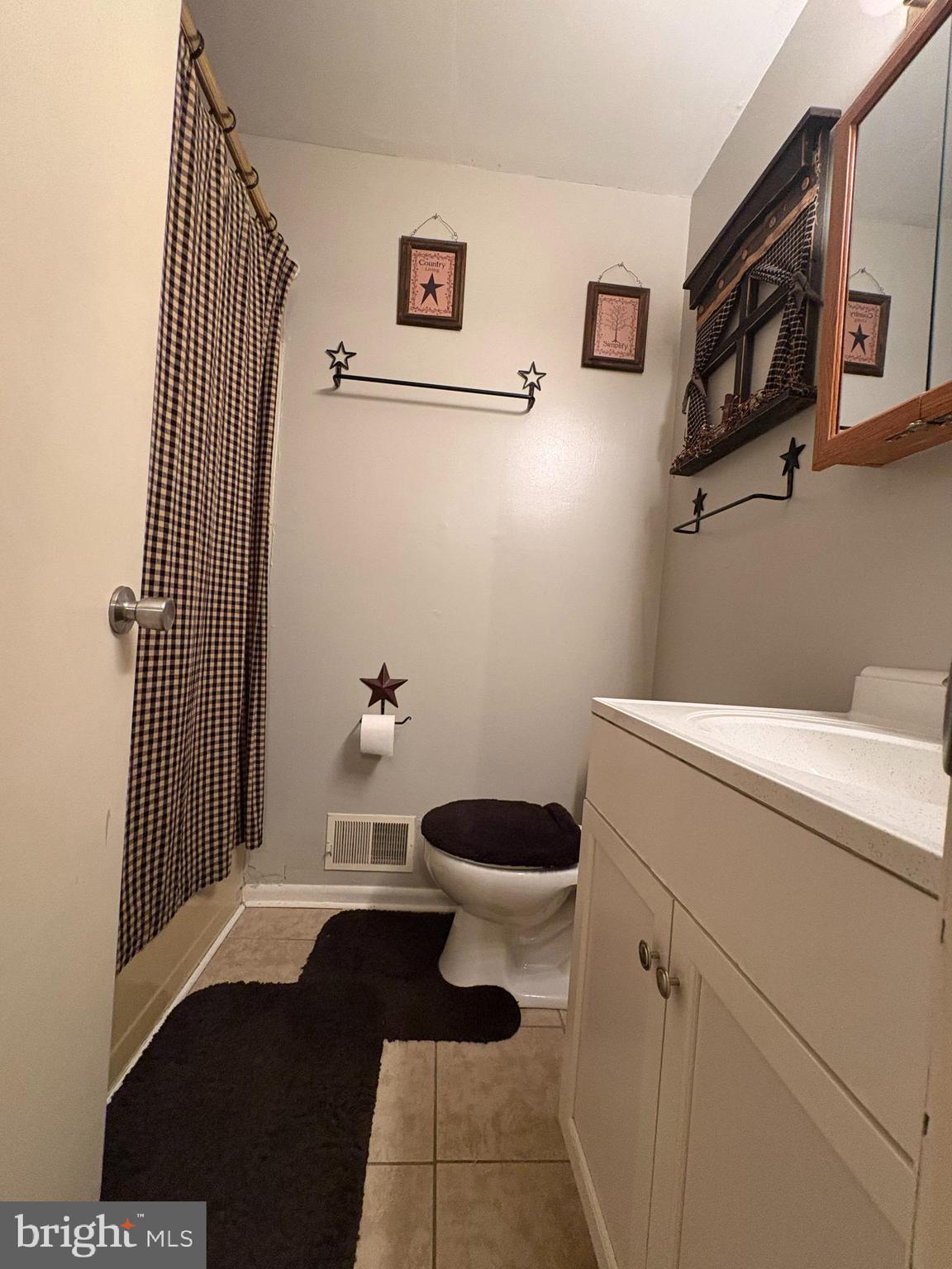 3115 Equinox Road Dover, PA 17315 - Photo 16 of 24 Primary bath