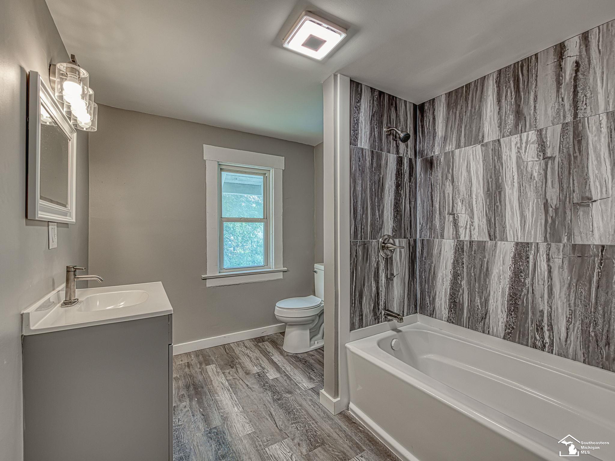 1105 Clinton Road Jackson, MI 49202 - Photo 19 of 27