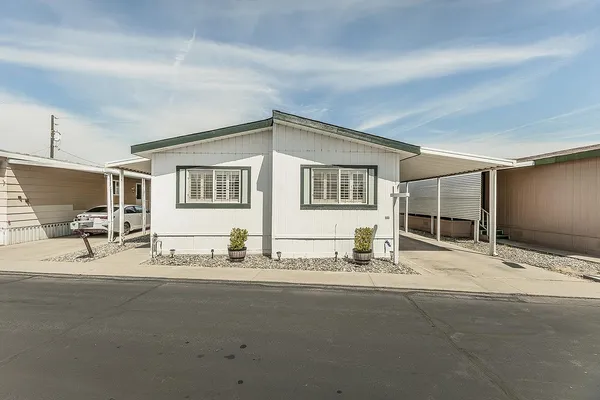 $95,000 | 1551 6th Ave Drive, Unit 35, Kingsburg, CA 93631