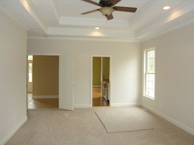 423 Deerwood Anderson, SC 29621 - Photo 5 of 9 Gallery Image 5
