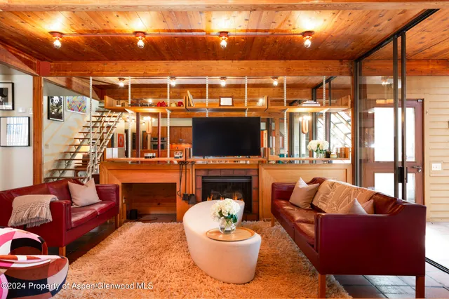 $55,000 | 925 West North Street, Aspen, CO 81611