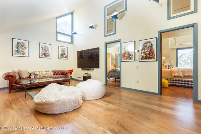 $55,000 | 925 West North Street, Aspen, CO 81611