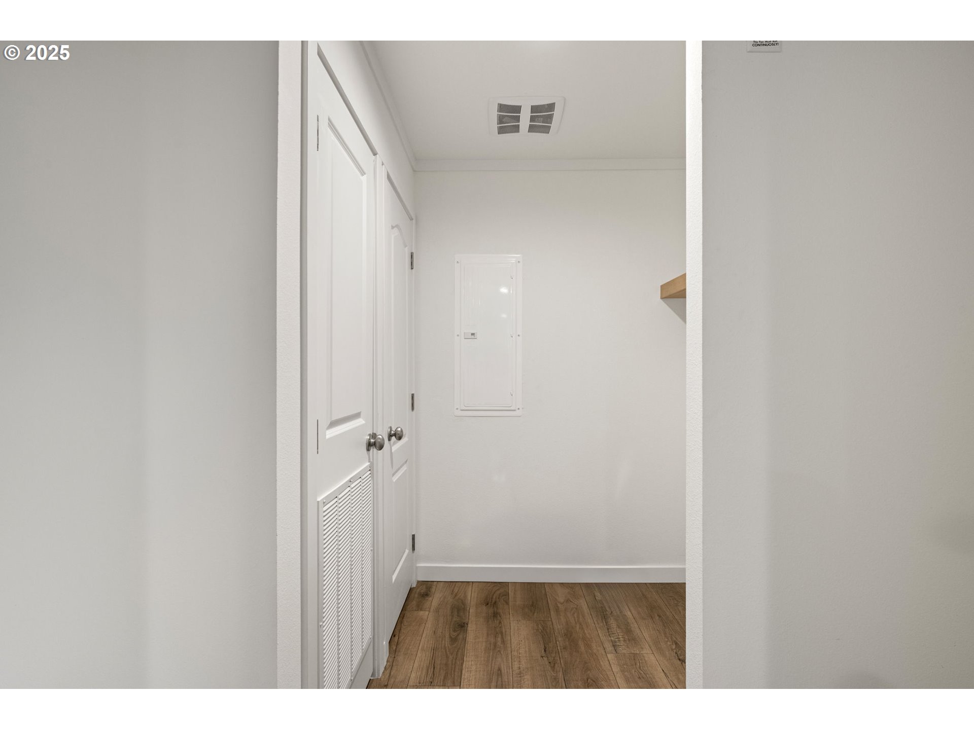 4900 Royal Avenue, Unit 105 Eugene, OR 97402 - Photo 25 of 26 Community Basketball