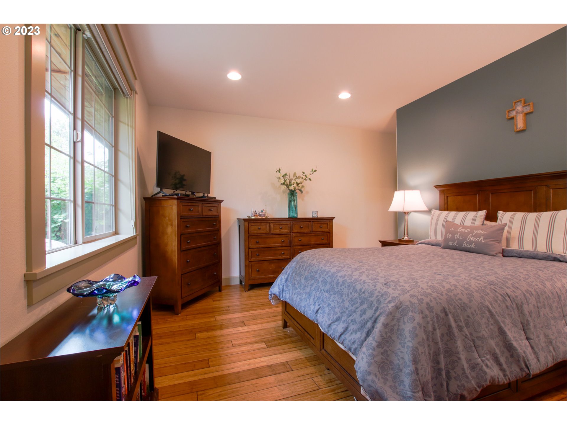 1614 38th Loop Florence, OR 97439 - Photo 18 of 23 Bedroom, Primary