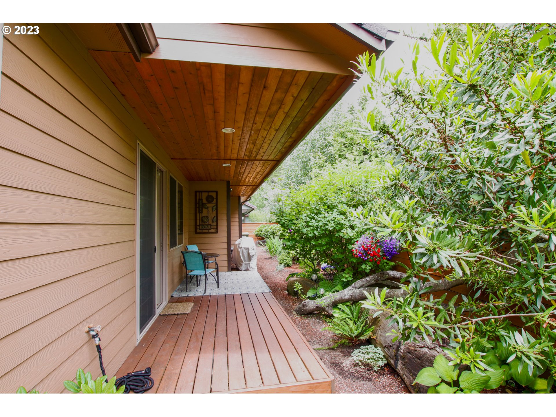 1614 38th Loop Florence, OR 97439 - Photo 22 of 23 Gallery Image 22