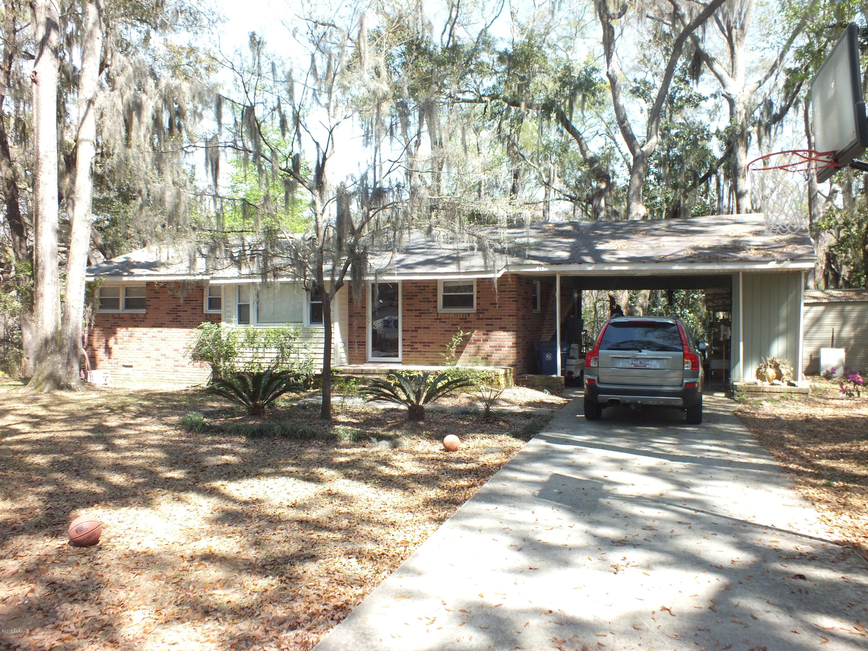 1709 Camellia Road Beaufort, SC 29902 - Photo 1 of 20 DSCF1255