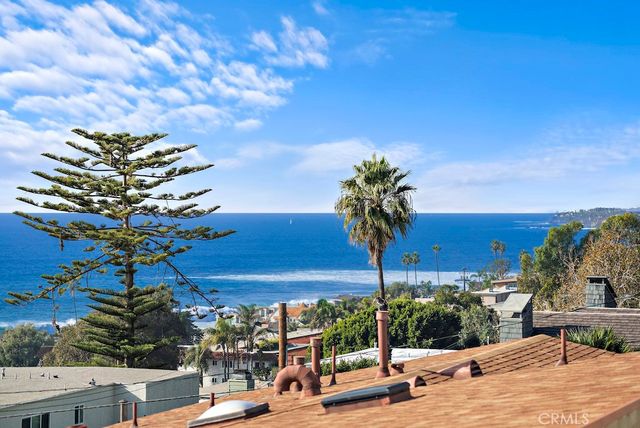 a view of a terrace with a garden