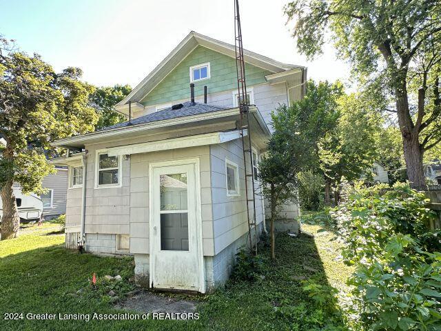 702 Fifth Street Jackson, MI 49203 - Photo 21 of 24 IMG_3190