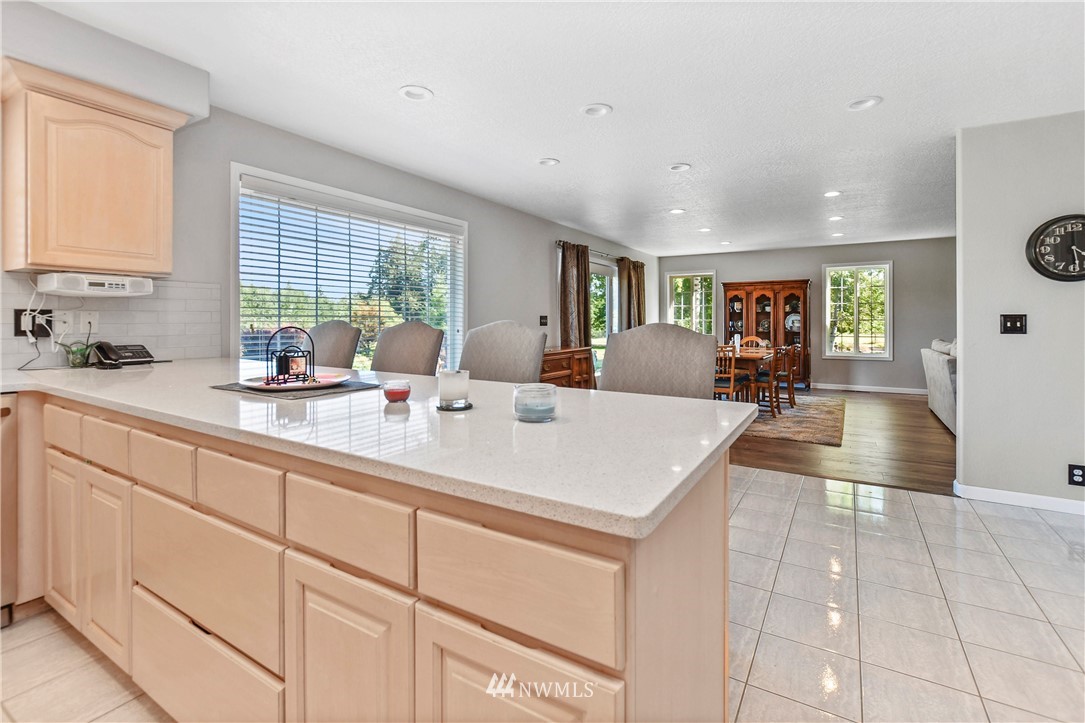 555 Quick Road Castle Rock, WA 98611 - Photo 6 of 23 Gallery Image 6