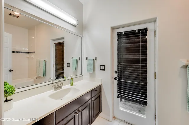$3,200 | 129 Signature Drive, Melbourne Beach, FL 32951