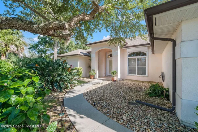 $3,200 | 129 Signature Drive, Melbourne Beach, FL 32951