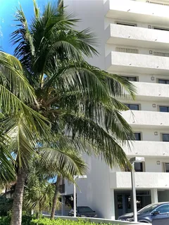 $550,000 | 1905 North Ocean Boulevard, Unit 3A, Fort Lauderdale, FL 33305