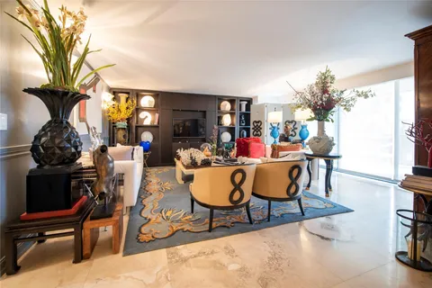 $550,000 | 1905 North Ocean Boulevard, Unit 3A, Fort Lauderdale, FL 33305