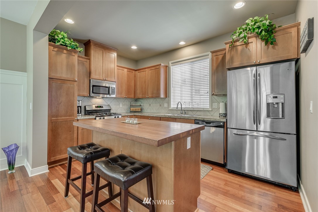 3619 182nd Place Southeast Bothell, WA 98012 - Photo 12 of 37