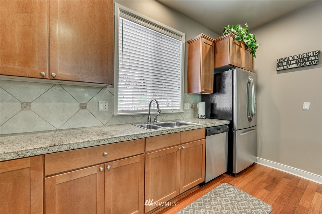 3619 182nd Place Southeast Bothell, WA 98012 - Photo 14 of 37